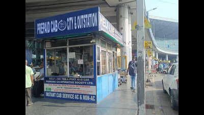 Illegal car rental kiosk at airport to shut down after TMC union agrees to vacate space