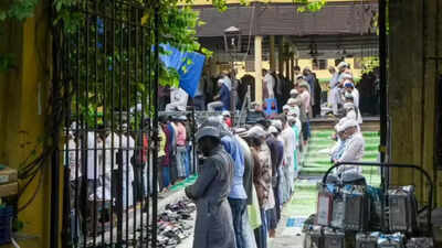 Bakrid holiday cut to one day in Bengal