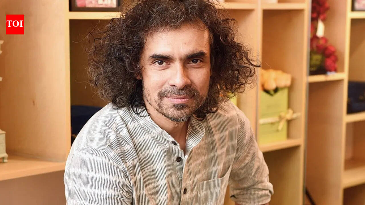 'He should've slapped me': Imtiaz Ali on directing Naseeruddin Shah in 'Main Vaapas Aaunga' and Diljit Dosanjh's 'Oh baap rey'