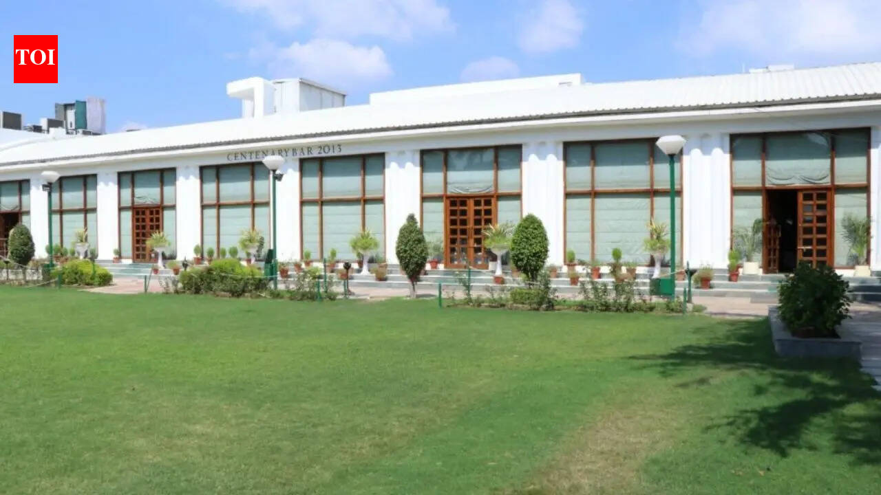 ‘600 employees may lose jobs’: Anxiety grips Delhi Gymkhana Club staff after Centre orders eviction by June 5