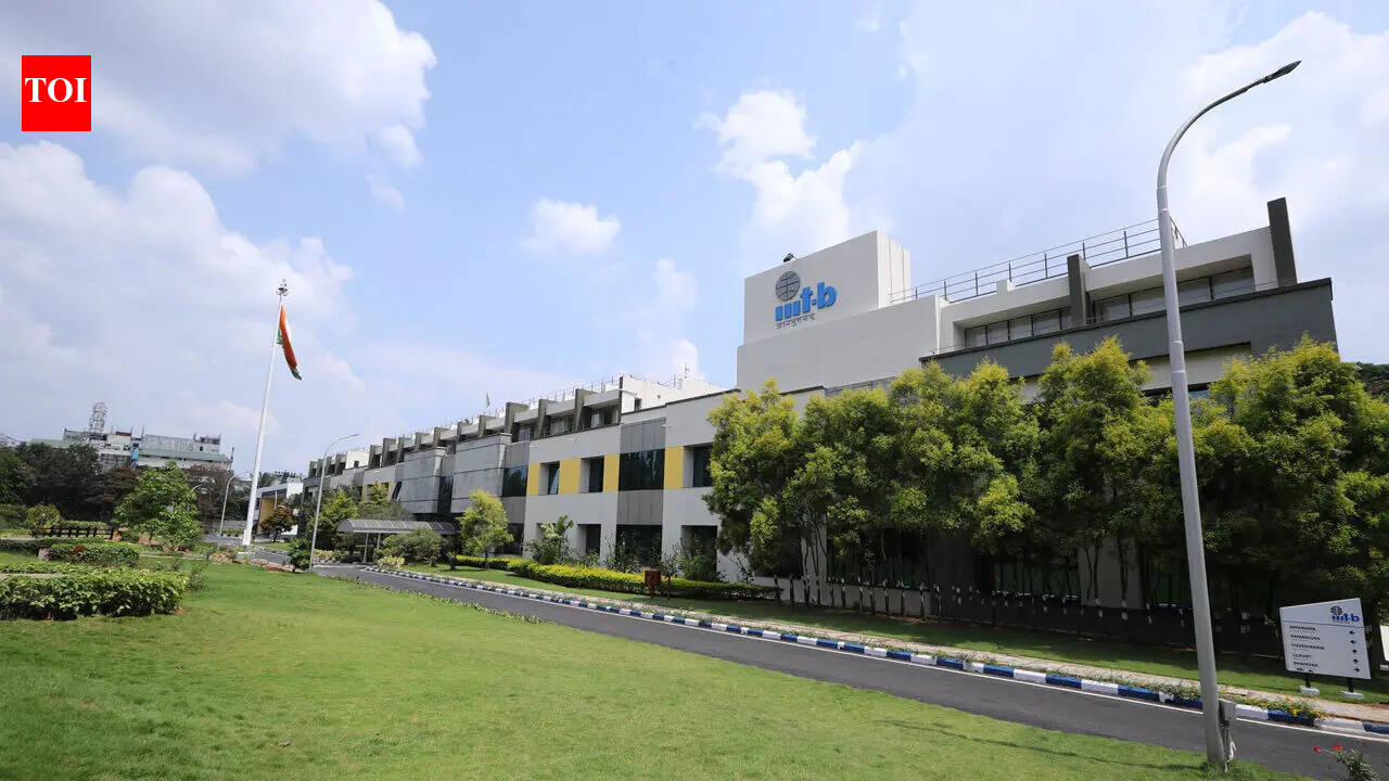 IIIT-B ने 2026-27 के लिए इंजीनियरिंग और एकीकृत एम.टेक पाठ्यक्रमों के लिए प्रवेश की घोषणा की