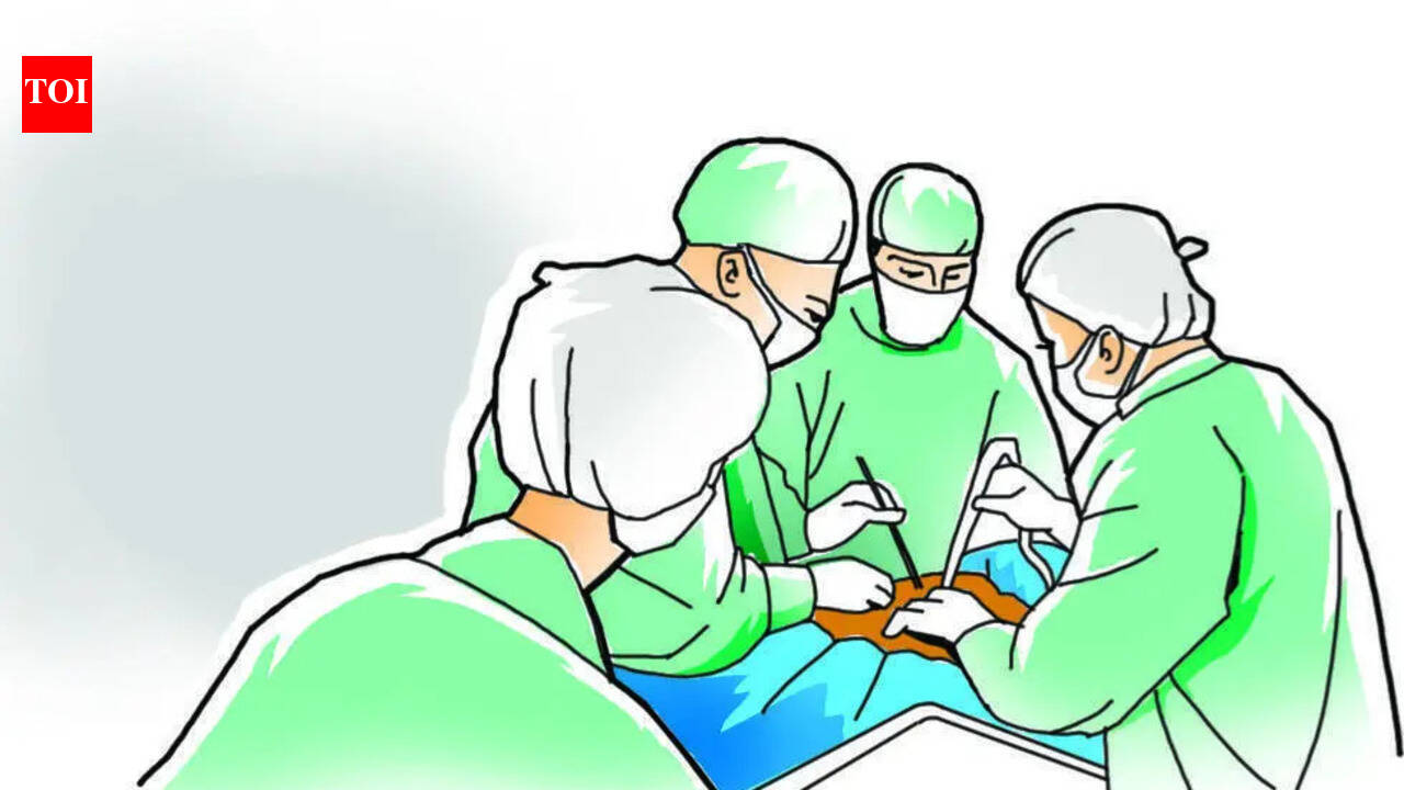 Anaesthesiologists play crucial role in cardiac surgeries: Jayadeva director