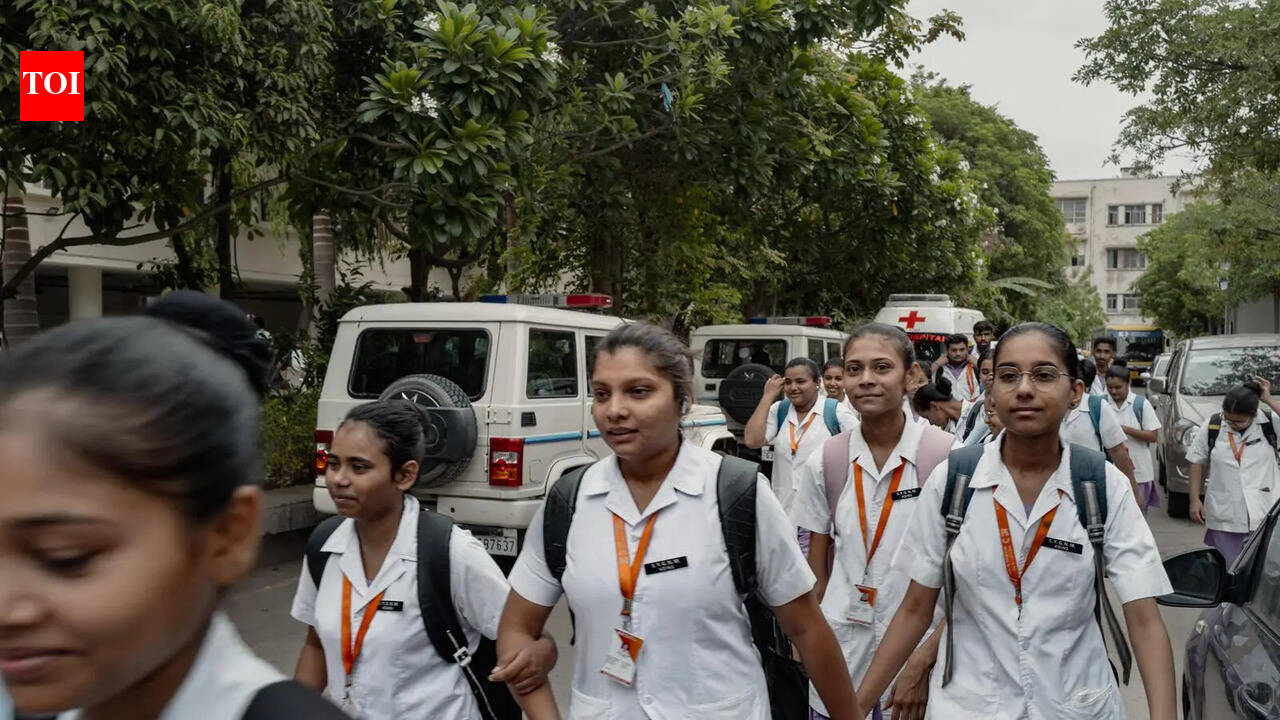PG medical students urge govt to disburse pending stipends