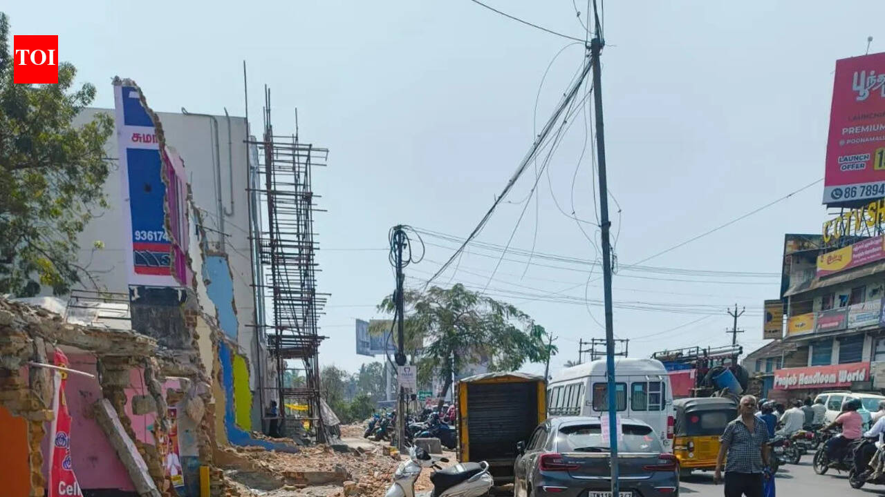 No shelter leaves Avadi commuters struggling in heat
