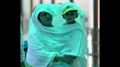 Unbearable heat locks citizens indoors; hot spell to continue