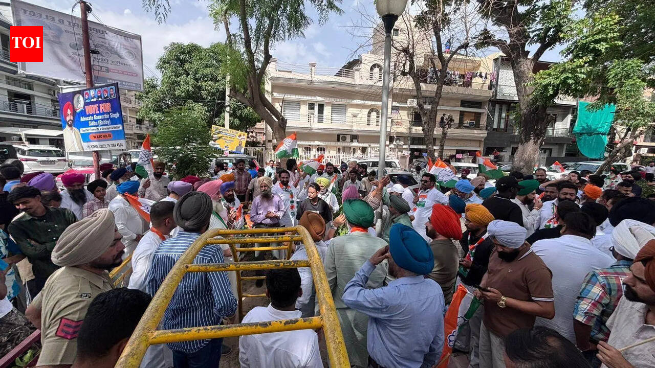 Liquor haul, ‘cop uniform’ recovery spark row in Mohali poll