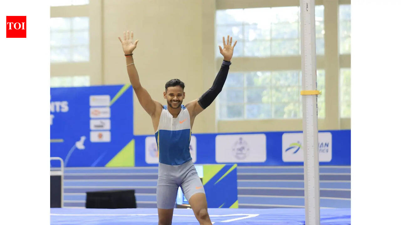Double delight as Dev Meena, Kuldeep Kumar rewrite pole vault record in Federation Cup