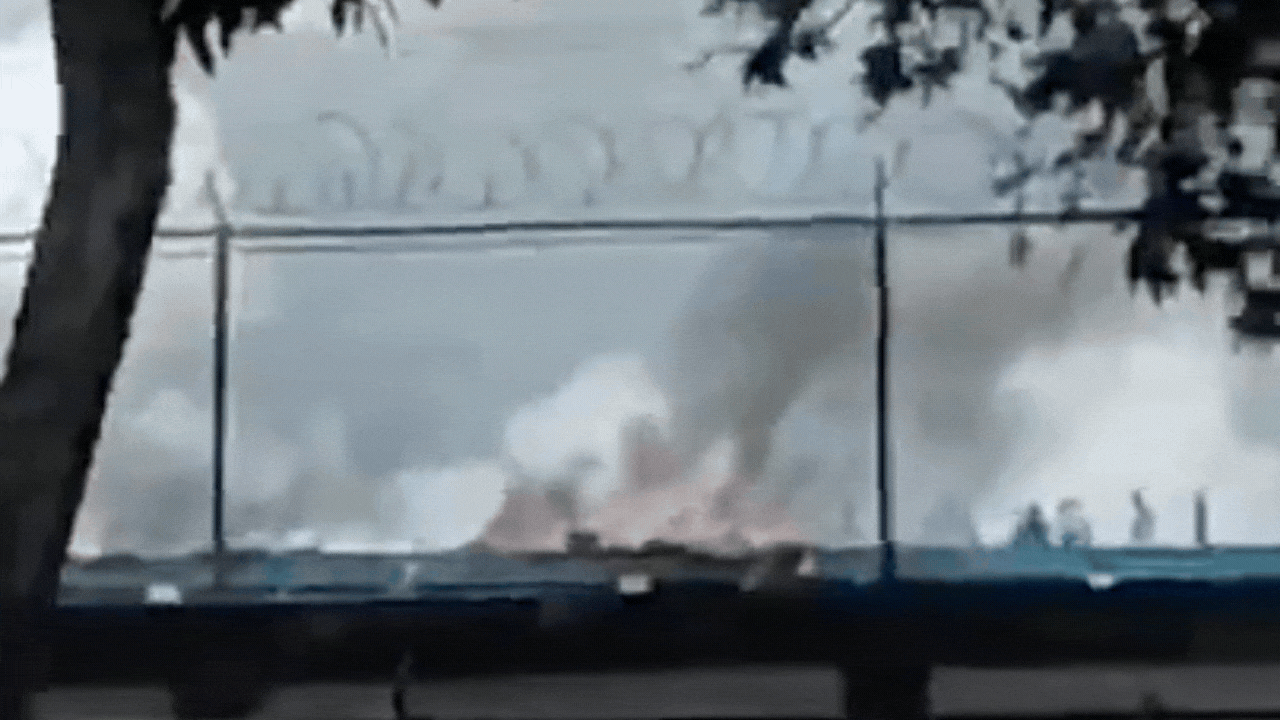 Watch: Venezuelan inmates take control of prison over alleged abuse, set it on fire