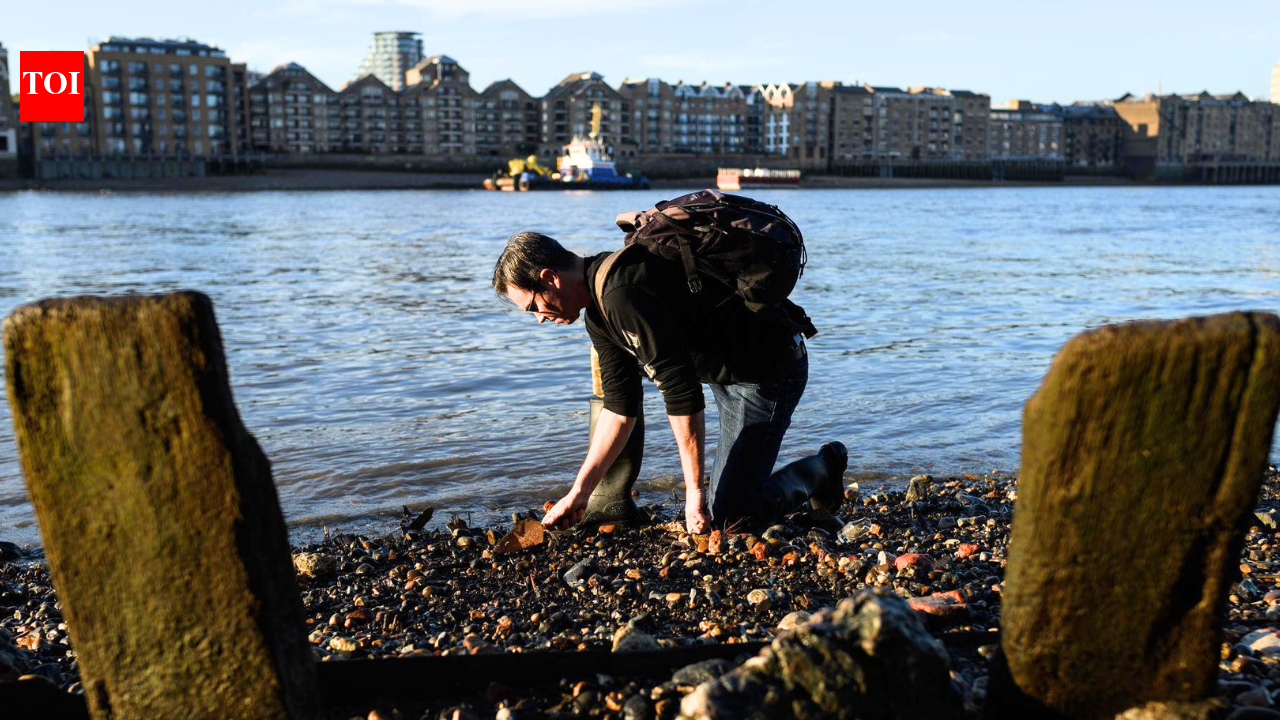 Meet Mudlarks: The treasure hunters uncovering centuries-old secrets from the River Thames