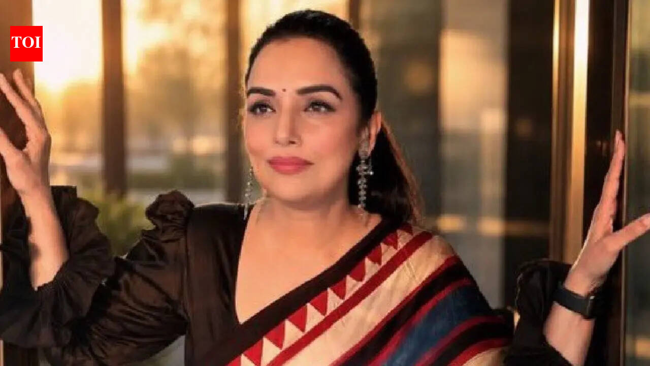 Shwetha Menon makes a strong statement on AMMA crisis; Actress ready to step down if seniors ask