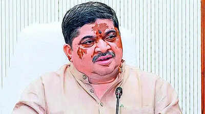 Congress leaders accuse BJP of burdening farmers, slam fuel price hike
