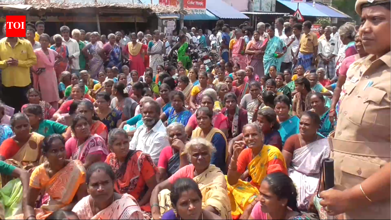 Massive protest against TVK functionaries over extortion, threat charges