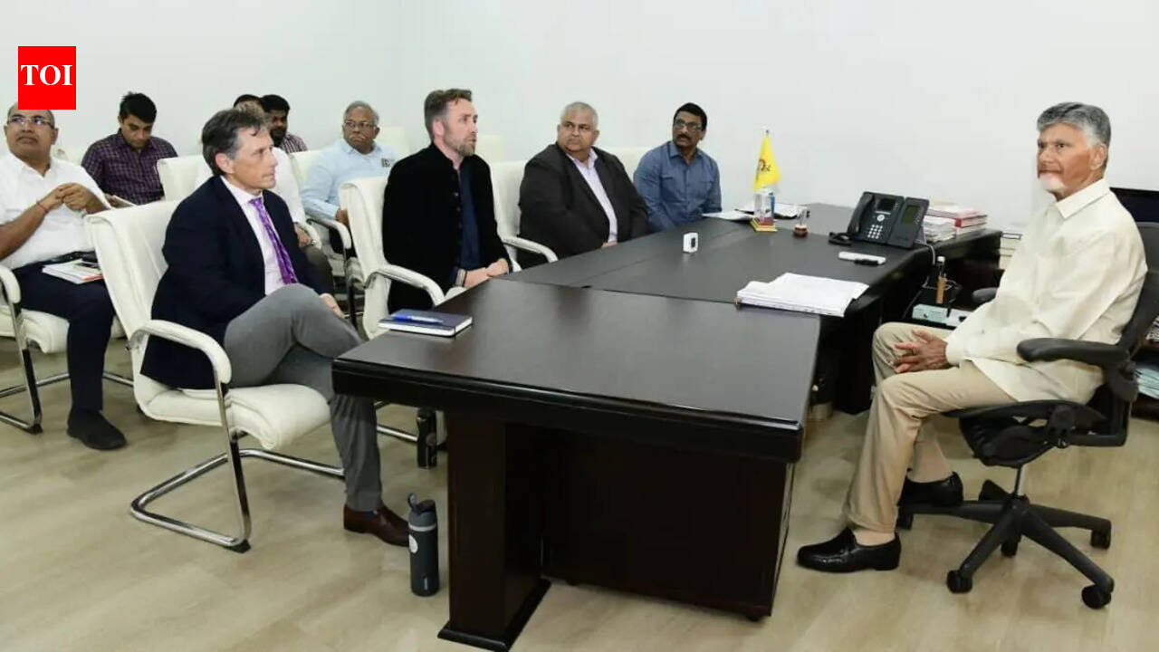 Naidu calls for sustainable development of AP coastal belt