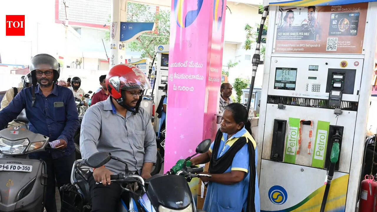 AP dealers urge govt to allow full fuel fill for heavy vehicles