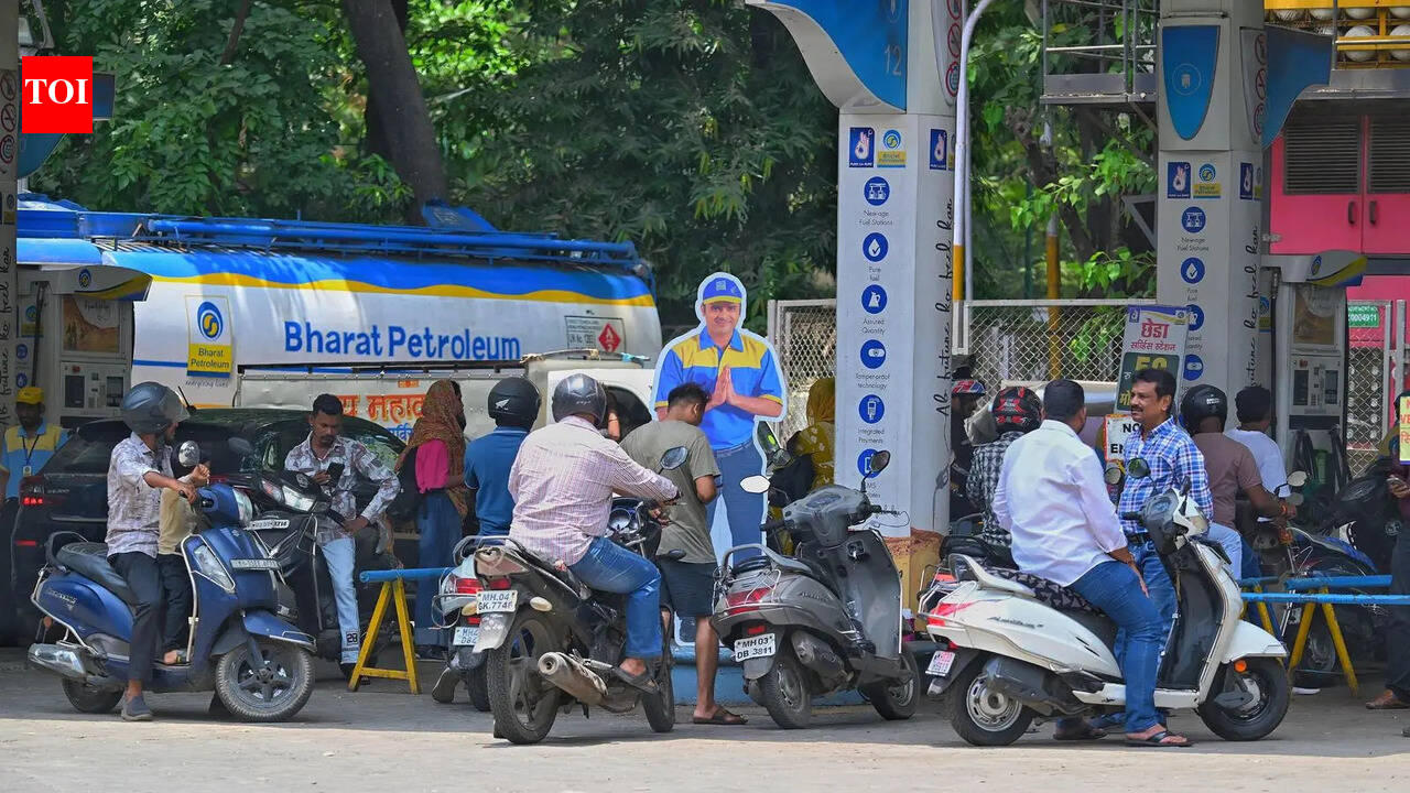 ​​​Surcharge continues to makes fuel costlier in Sambhajinagar