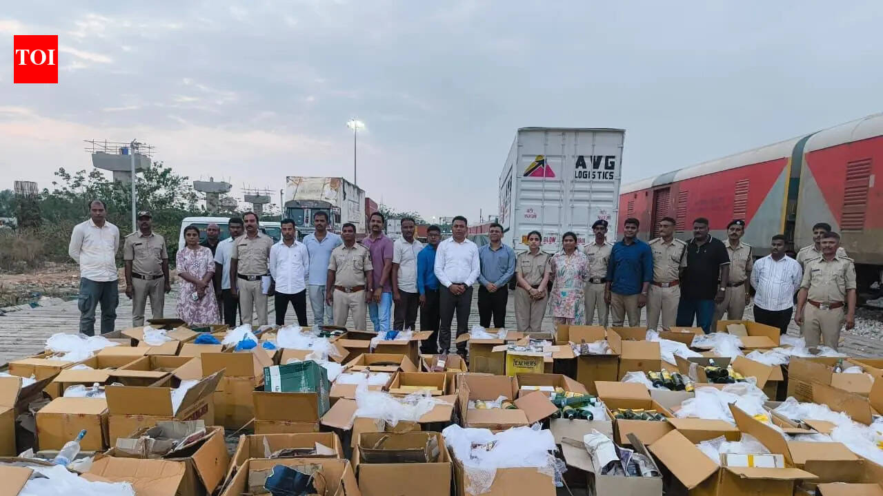 150 liquor boxes worth Rs 1.5 crore seized from Delhi train in Bengaluru; 4 arrested
