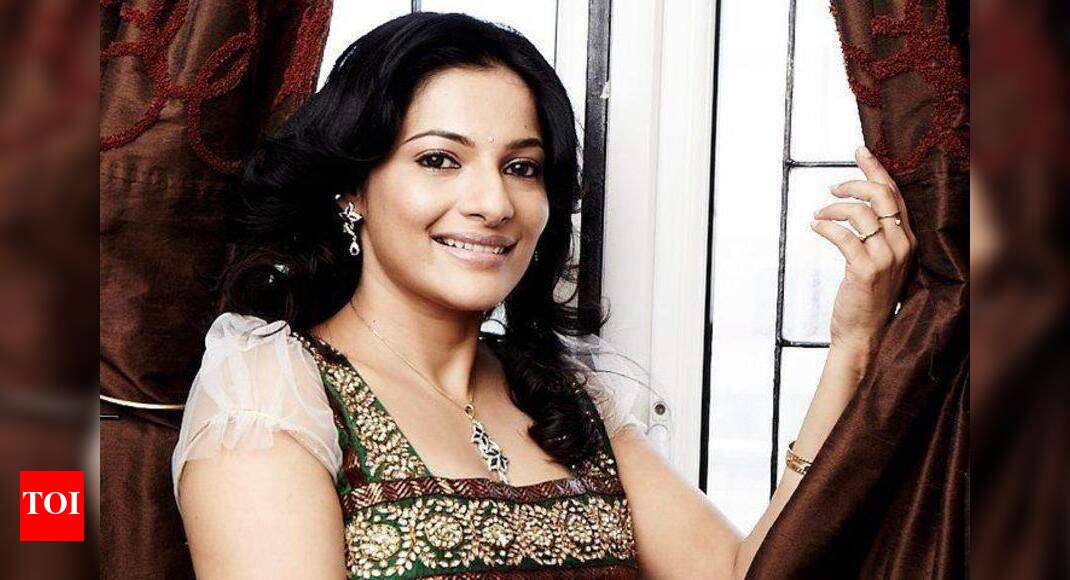 Rethika Srinivas: Rethika Srinivas is on a high | Tamil Movie News ...