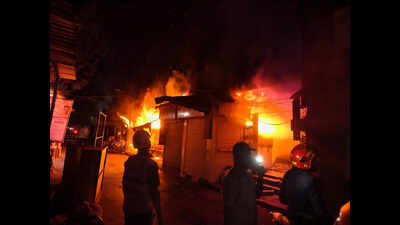 Neta seeks fire safety audit of civic infrastructure in Thane after Gaondevi market blaze