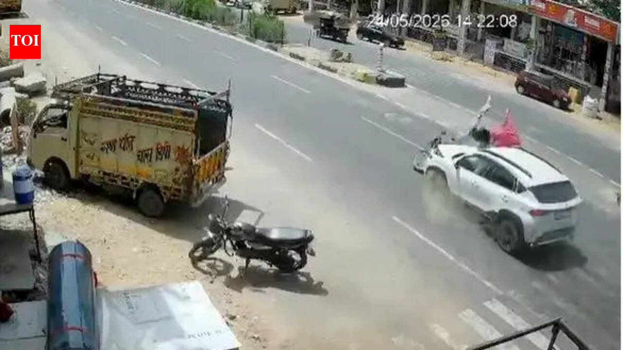 Speeding car hits bike-borne couple in city, both critically injured