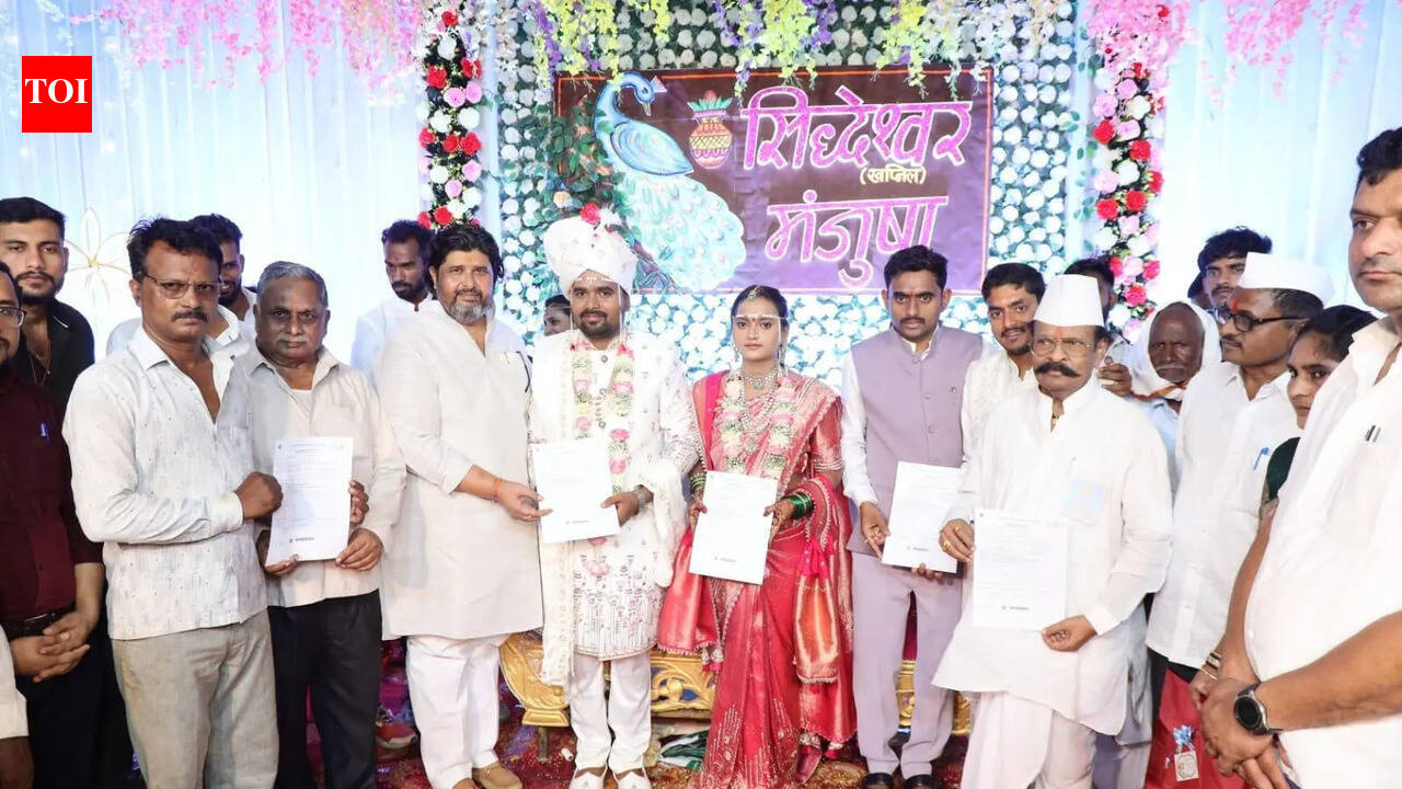 Wedding with a purpose: Nanded family gives Rs 1 lakh accident insurance cover to each villager as return gift