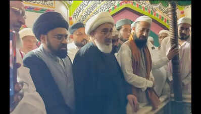 Iran envoy visits Ambedkarnagar’s Sufishrine, pitches for better ties with India