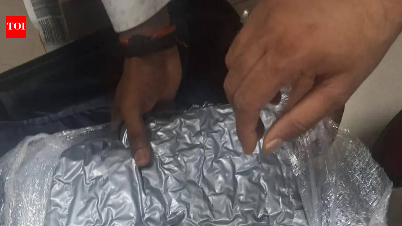 Indore duo posing as couple held at Varanasi airport with hydroponic weed worth Rs 6.93 crore