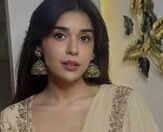 Eisha Singh recalls bagging her first role in Ishq Ka Rang Safed; says, &ldquo;My dad didn&rsquo;t want me to play a widow at 16&rdquo;