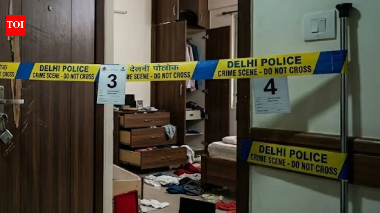 Theft at DRDO housing complex in Delhi; woman scientist loses cash, jewellery