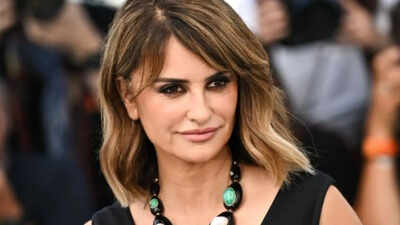 Penélope Cruz recalls terrifying health scare: 'I thought I was about to die'