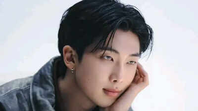 Quote of the day by RM: 'The dawn right before the sun rises is the darkest'