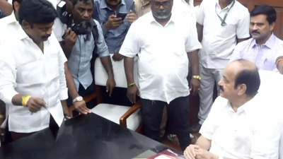 After Three Resignations, AIADMK Braces For More Exits As TVK Strengthens Its Position