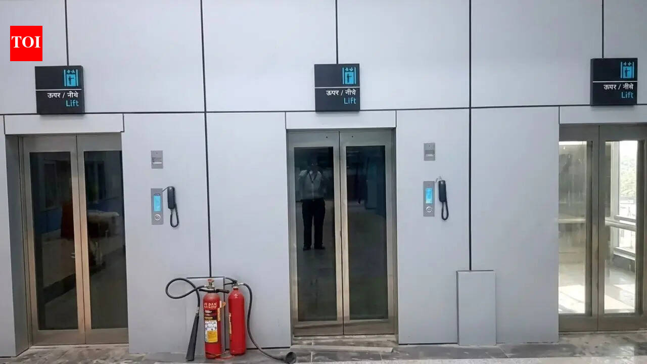 3 workers injured as lift snaps during maintenance at Kolkata airport