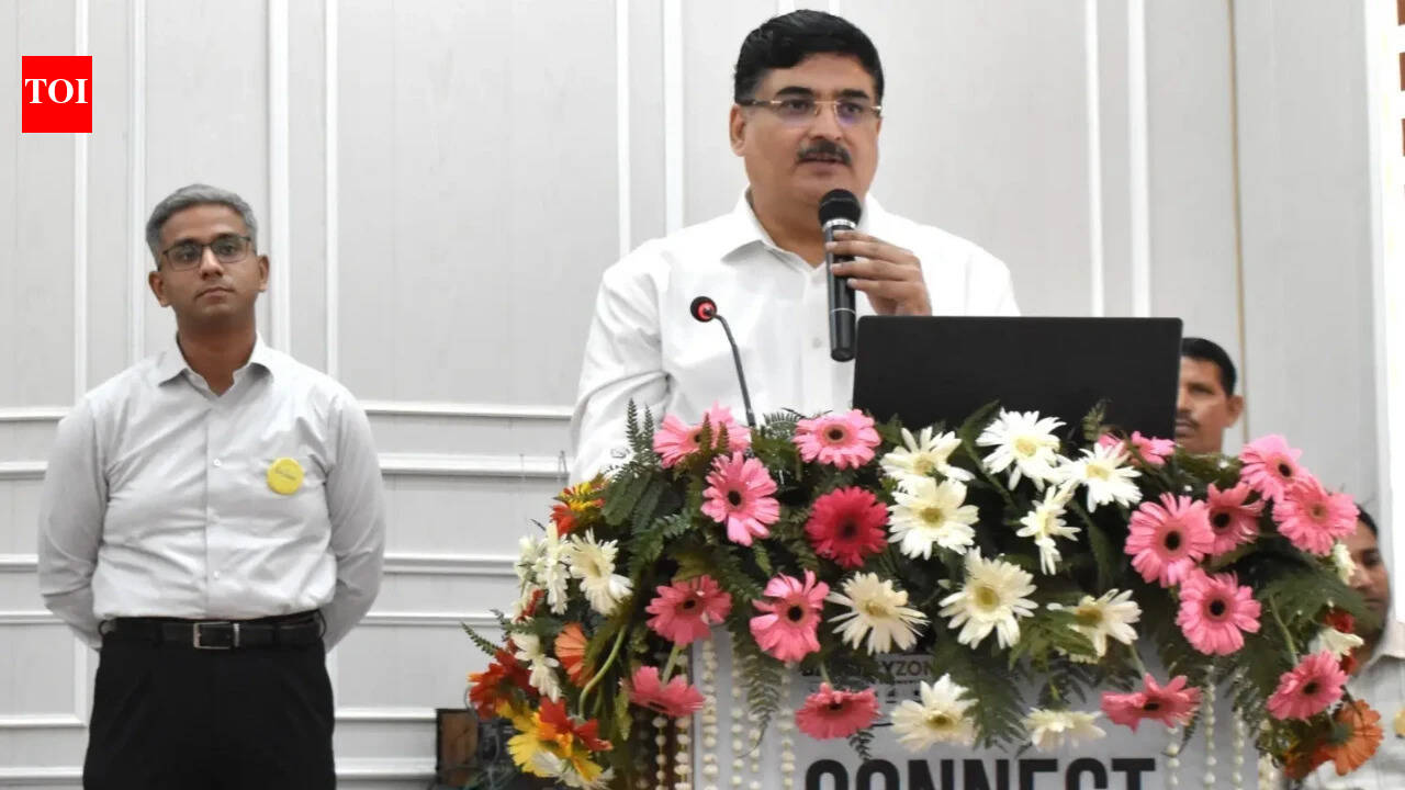 Bareilly Police connects with influencers for social harmony and digital safety awareness