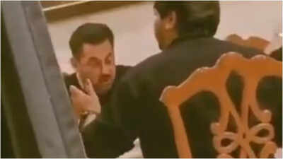 Salman Khan’s private dinner video LEAKS online; angry fans call it ‘serious security issue’