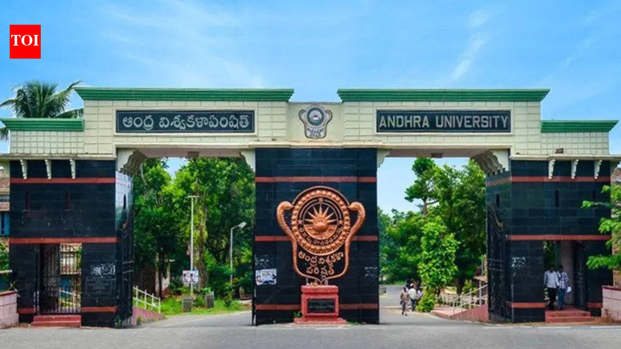Ebola scare prompts monitoring of foreign students in Vizag