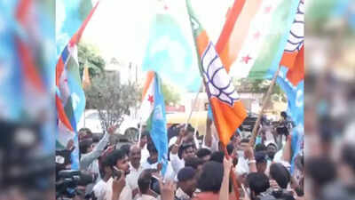  Clashes erupt BJYM-NSUI workers during protest in Ranchi