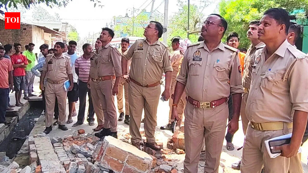 62yo man killed, 3 injured after debris falls at construction site