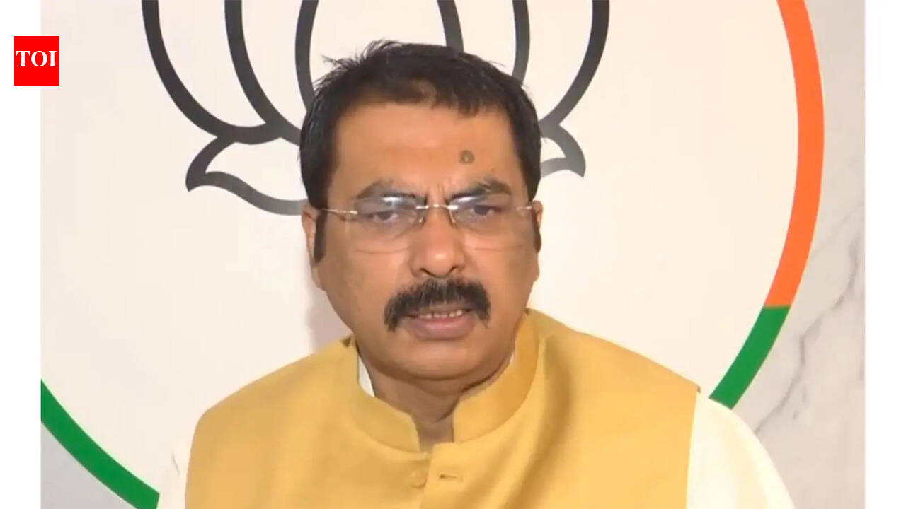 No trace of opposition will remain if BJP opens doors: Saraogi