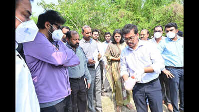Pawan Kalyan calls Godavari ‘chemical drain’, pulls up PCB officials over paper mill discharge