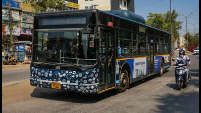 First batch yet to hit Gurgaon roads, GMCBL seeks 500 more e-buses to plug commute gaps