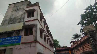 7 more Bangla nat’ls sent to Murshidabad holding centre