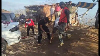 Grief Engulfs Asgaon After Ambenali Tragedy: Four pyres lit at once in village of 400