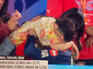 Virat rushes to hug Anushka after RCB storm into IPL 2026 final
