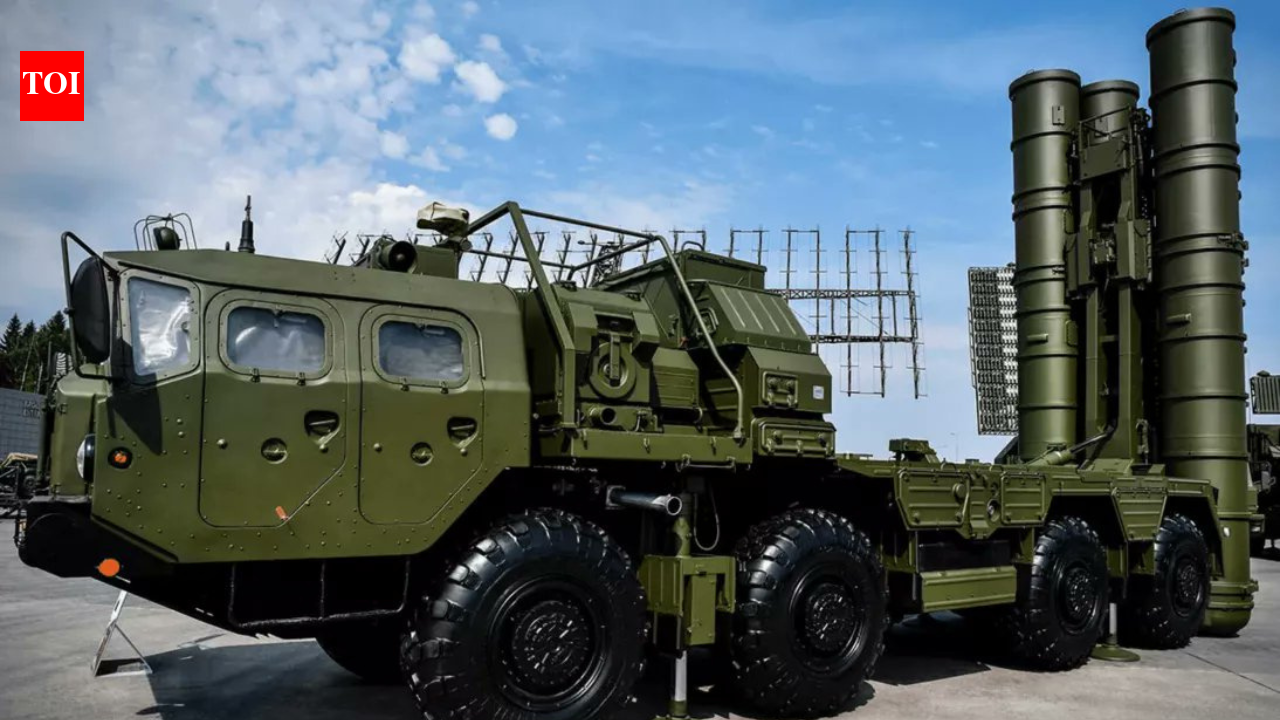 Delhi in talks with Moscow to buy additional batch of S-400 systems: Russian media