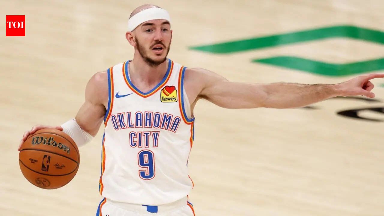 Is Alex Caruso alright? Thunder star suffers scary ankle roll during crucial Game 5 vs. Spurs