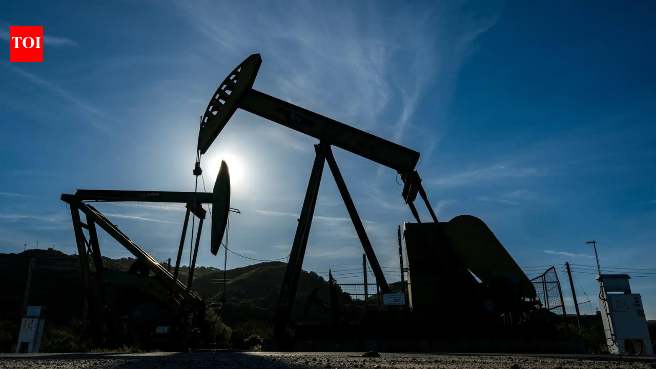 Oil prices today: Crude stays near $95 as markets watch fragile US-Iran ceasefire