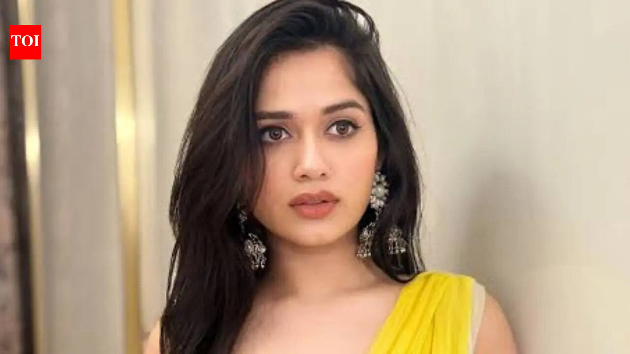 Jannat Zubair reveals she doesn’t like or enjoy cooking; says, “My skills are exclusively for Laughter Chefs”