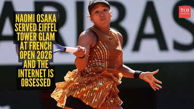  Naomi Osaka walked into Roland Garros dressed like Eiffel Tower at night and absolutely owned the court