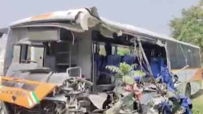 2 killed, 9 injured as bus rams parked truck on Lucknow-Gorakhpur Highway in Ayodhya