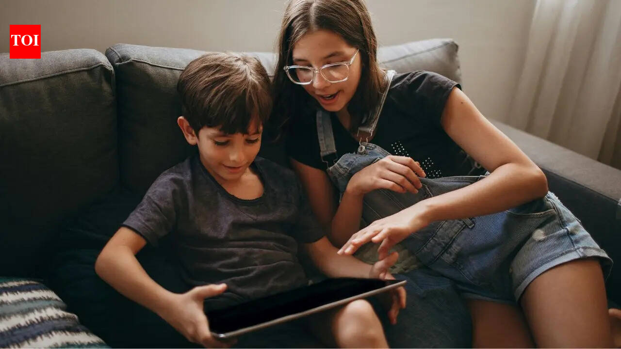 Myopia and Screen Time: Is Your Child’s Digital Lifestyle Affecting Vision?